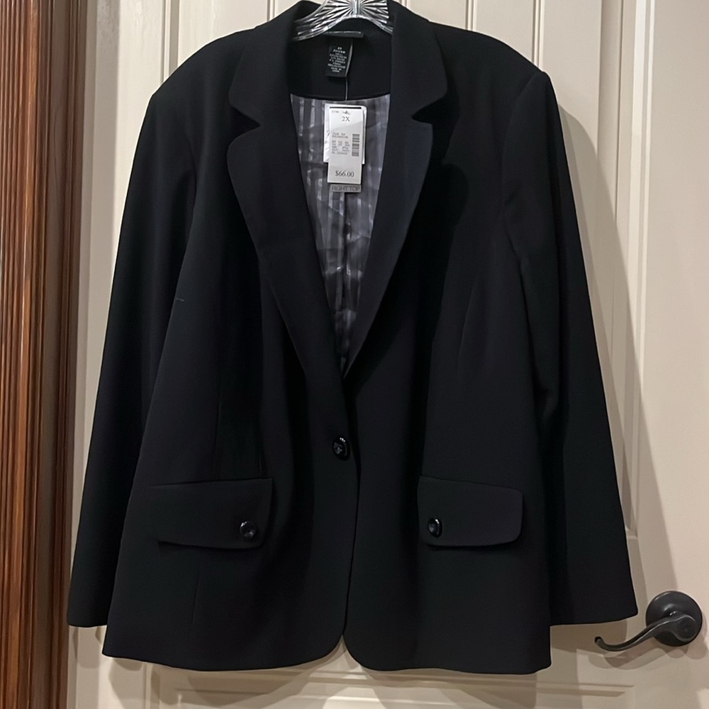 NWT Maggie Barnes Black Jacket 2X women’s